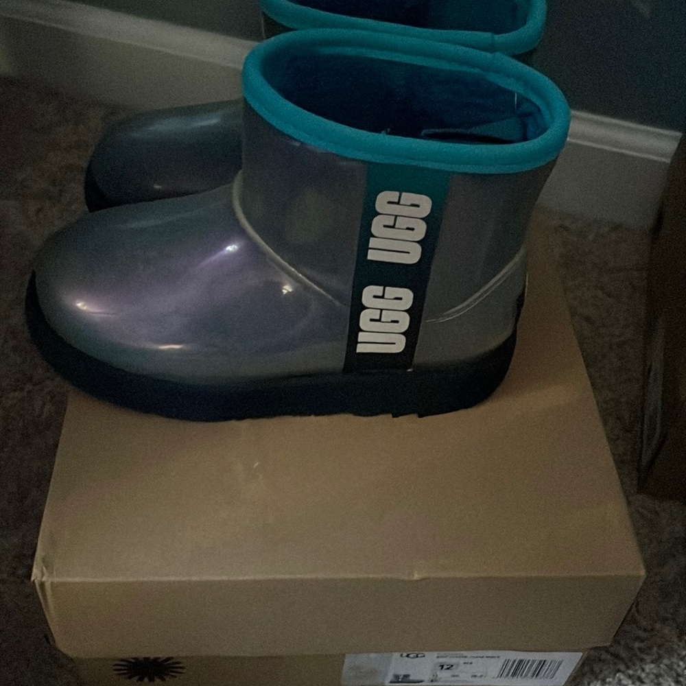 COPY - Ugg kids clear minis